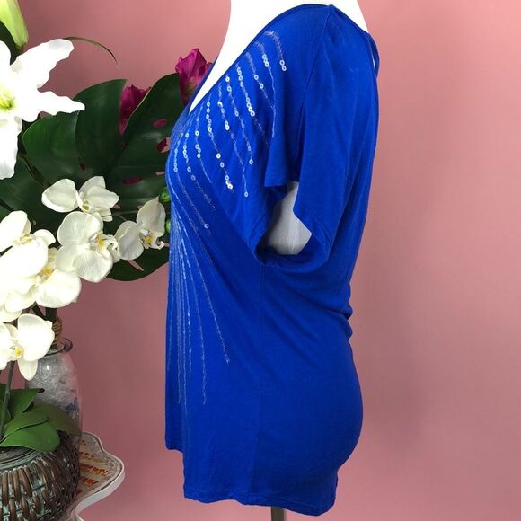 Daytrip Buckle Cobalt Blue Sequined Scoop Neck Top - Picture 4 of 14